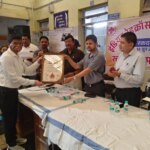 पाटन खंड चिकित्सा अधिकारी कलेक्टर के हाथों सम्मानित,,