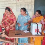 जनपद सदस्य रश्मि भेद प्रकाश वर्मा ने बच्चों को पल्स पोलियो की दवा पिलाकर अभियान का किया शुभारंभ