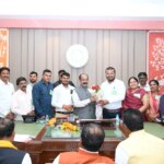 उप मुख्यमंत्री अरुण साव से नगर पंचायत अध्यक्ष योगेश निक्की भाले के नेतृत्व में प्रतिनिधिमंडल ने की मुलाकात, पाटन को नगर पालिका बनाने की मांग की