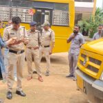 CG News: स्कूल बसों पर बड़ी कार्रवाई, 18 बसों की जांच में