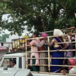 मालवाहक मे ढो रहे हैं सवारी, पुलिस व परिवहन विभाग पर भारी, किसी प्रकार की कोई रोक टोक नहीं