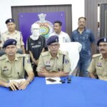 दुर्ग-धमधा रोड लूटकांड में हत्या का 48 घंटे में खुलासा, एक आरोपी गिरफ्तार, तीन विधि से संघर्षरत बालक अभिरक्षा में
