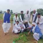 विश्व आदिवासी दिवस पर उतई में हुआ आयोजन, सामाजिकजनों ने किया पौधरोपण