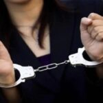 Crime News: पड़ोसन पर डाला उबलता पानी, फिर कमरे