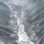 नेपाल और तिब्बत में भीषण बाढ़ और भूस्खलन से तबाही के बी