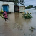 जमराव में नदी पर तटबंध नहीं बनने से ग्रामीणों की जान पर मंडरा रहा खतरा
