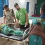 आंधी में उजड़ा आशियाना, पेड़ गिरने से घायल हुई बुजुर्ग महिला, जगरगुंडा पुलिस बनी सहारा